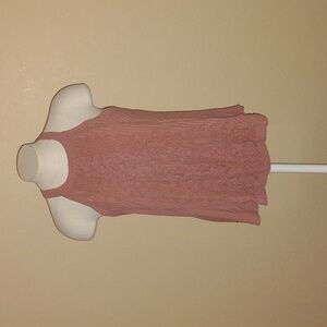Skylar & Jade Sleeveless Lace Front Top Size M